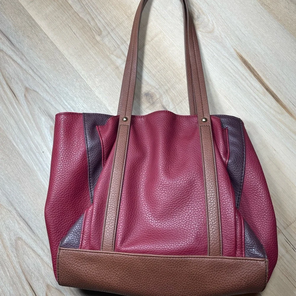 Relic red brown